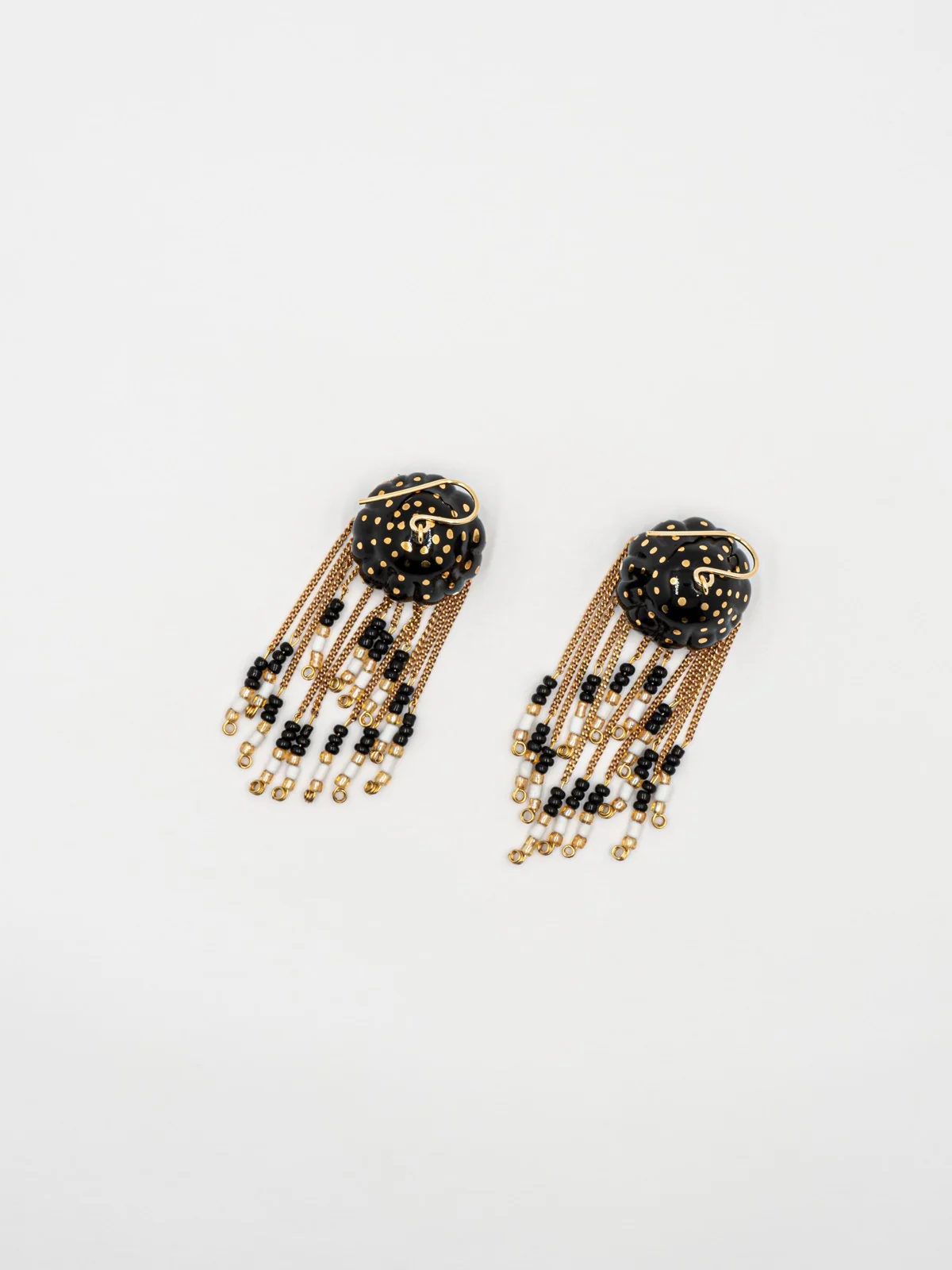 Boucles d'oreilles méduse noire - Image 3
