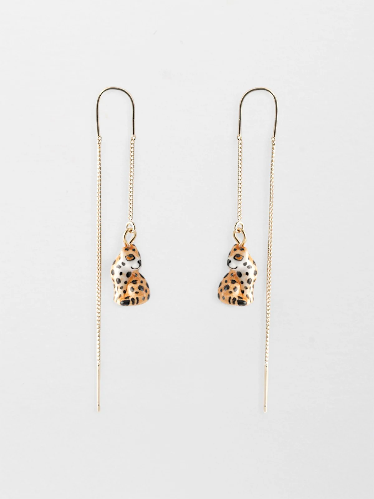 Longues boucles d'oreilles léopard
