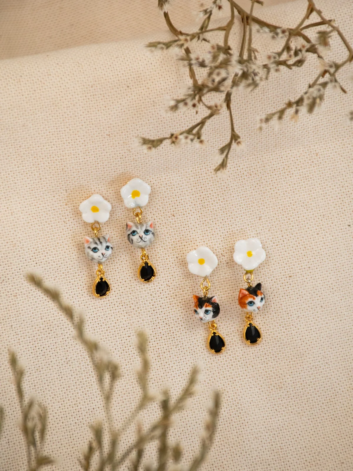 Boucles d'oreilles chat & fleur avec pampille - Image 6