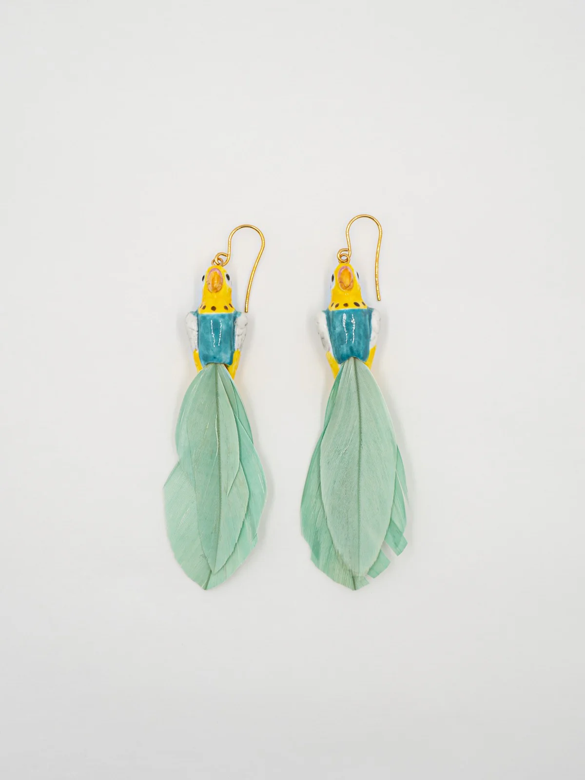 Boucles d'oreilles perruche bleue avec plumes