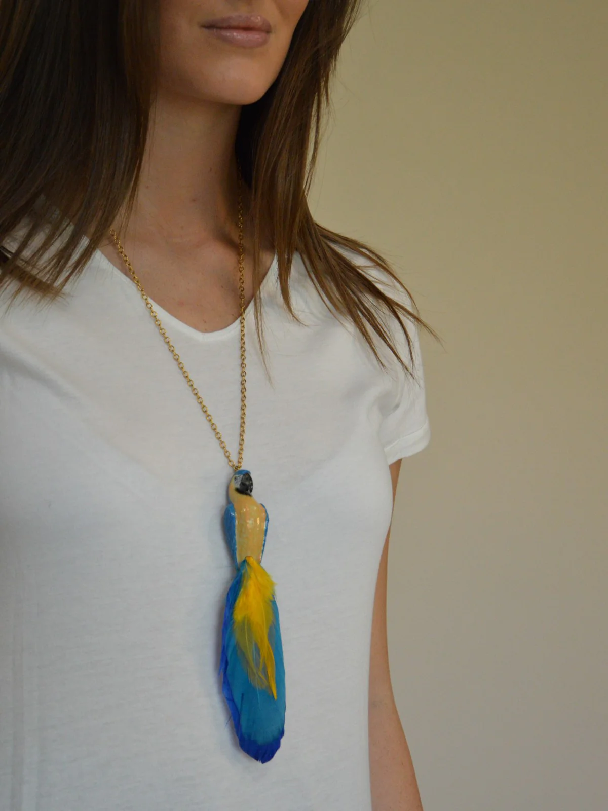 Collier perroquet bleu - Image 2