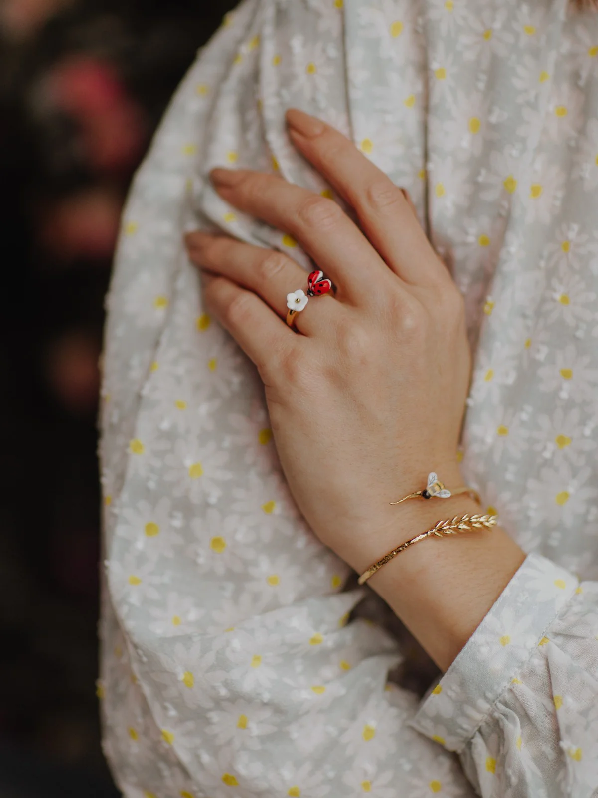 Bague FaceToFace coccinelle et fleur blanche - Image 3