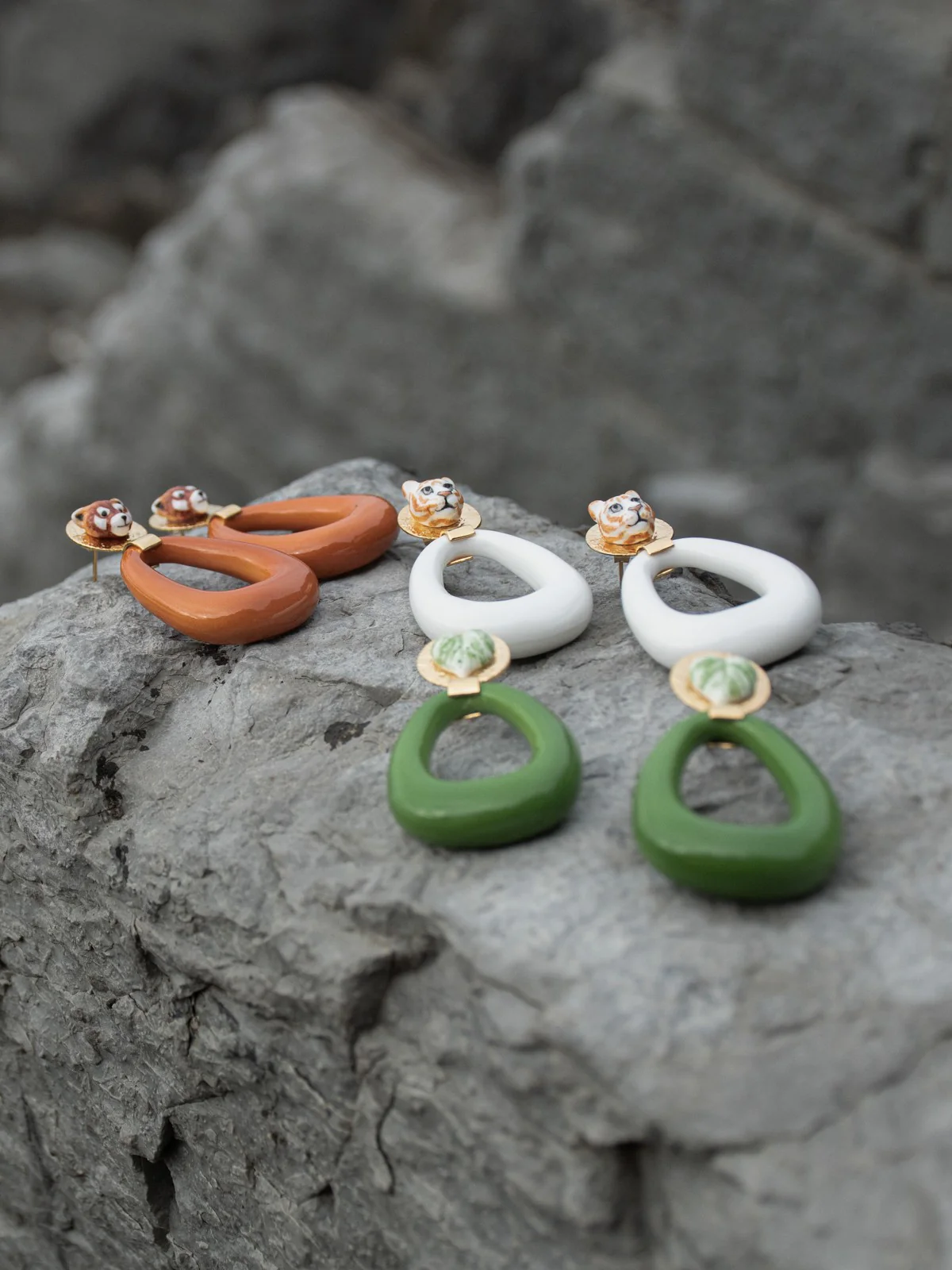 Boucles d'oreilles ovales feuille - Image 4