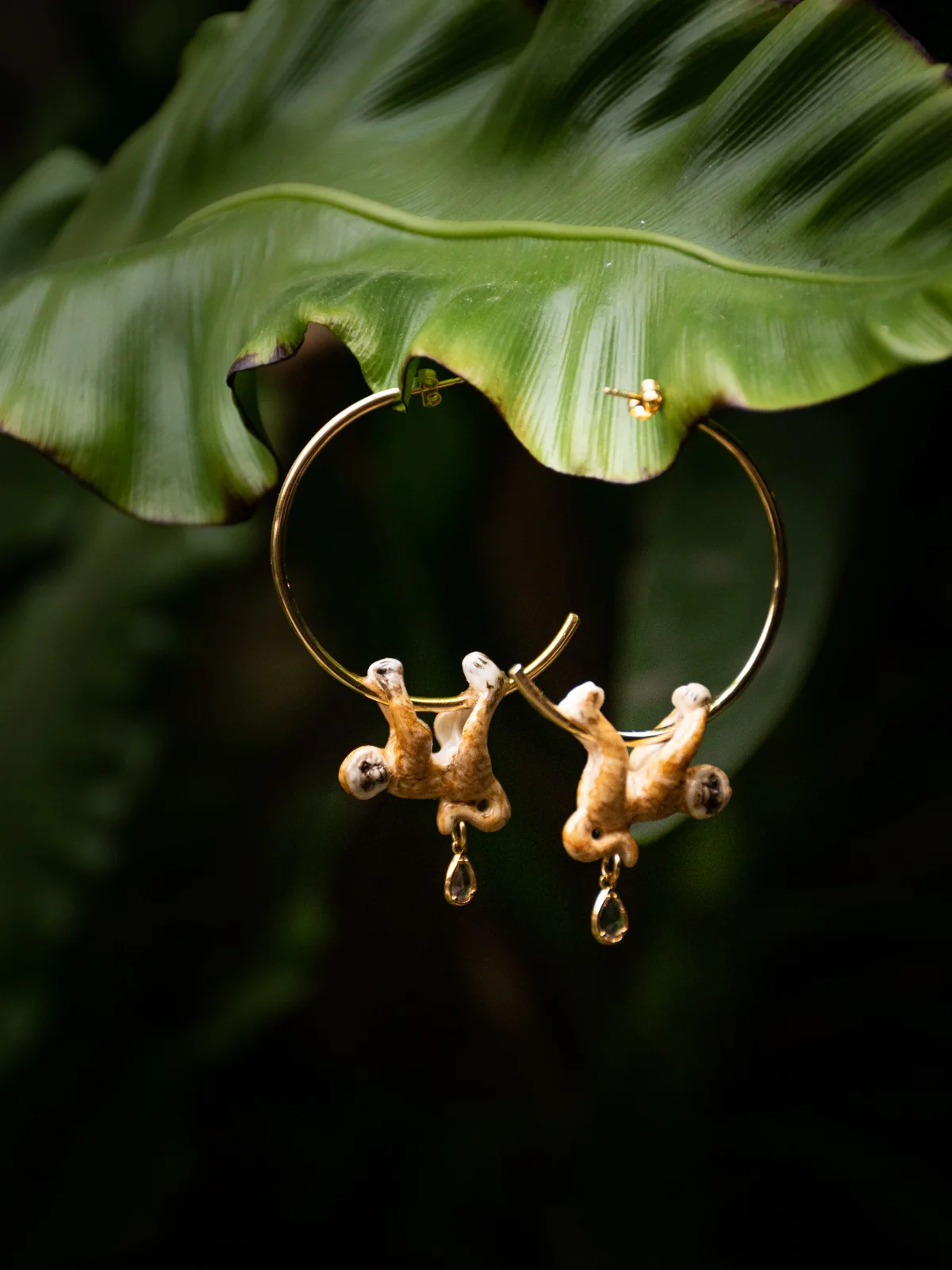 Demi-créoles gibbon suspendu - Image 4