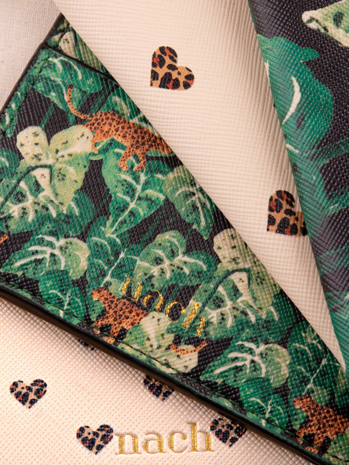 Pochette feuilles & léopard - Image 6