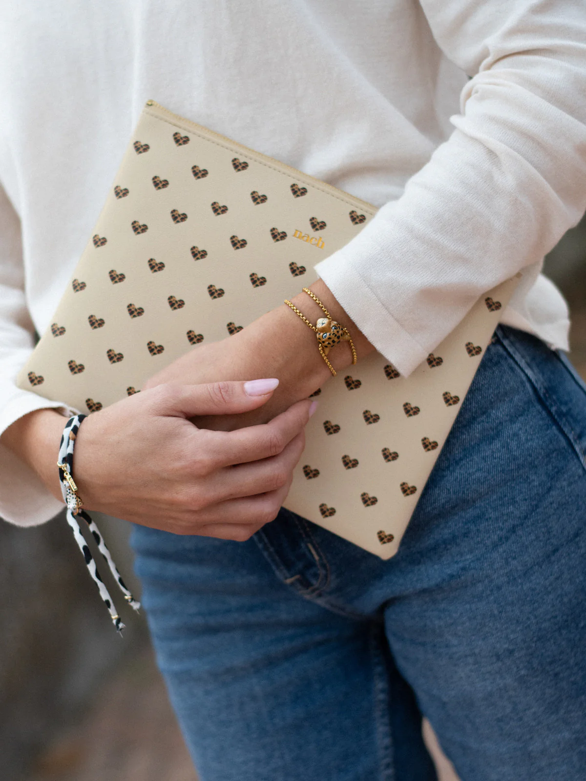 Pochette cœurs léopard - Image 3