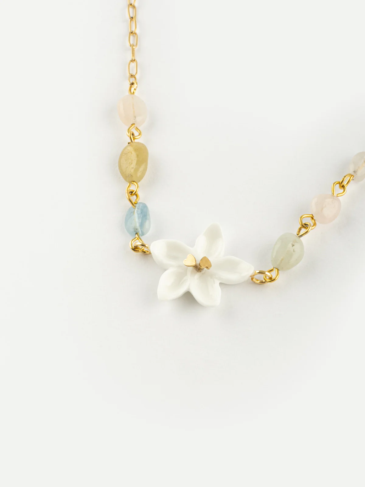 Collier jasmin et perles de morganite naturelle - Jasmin et moi
