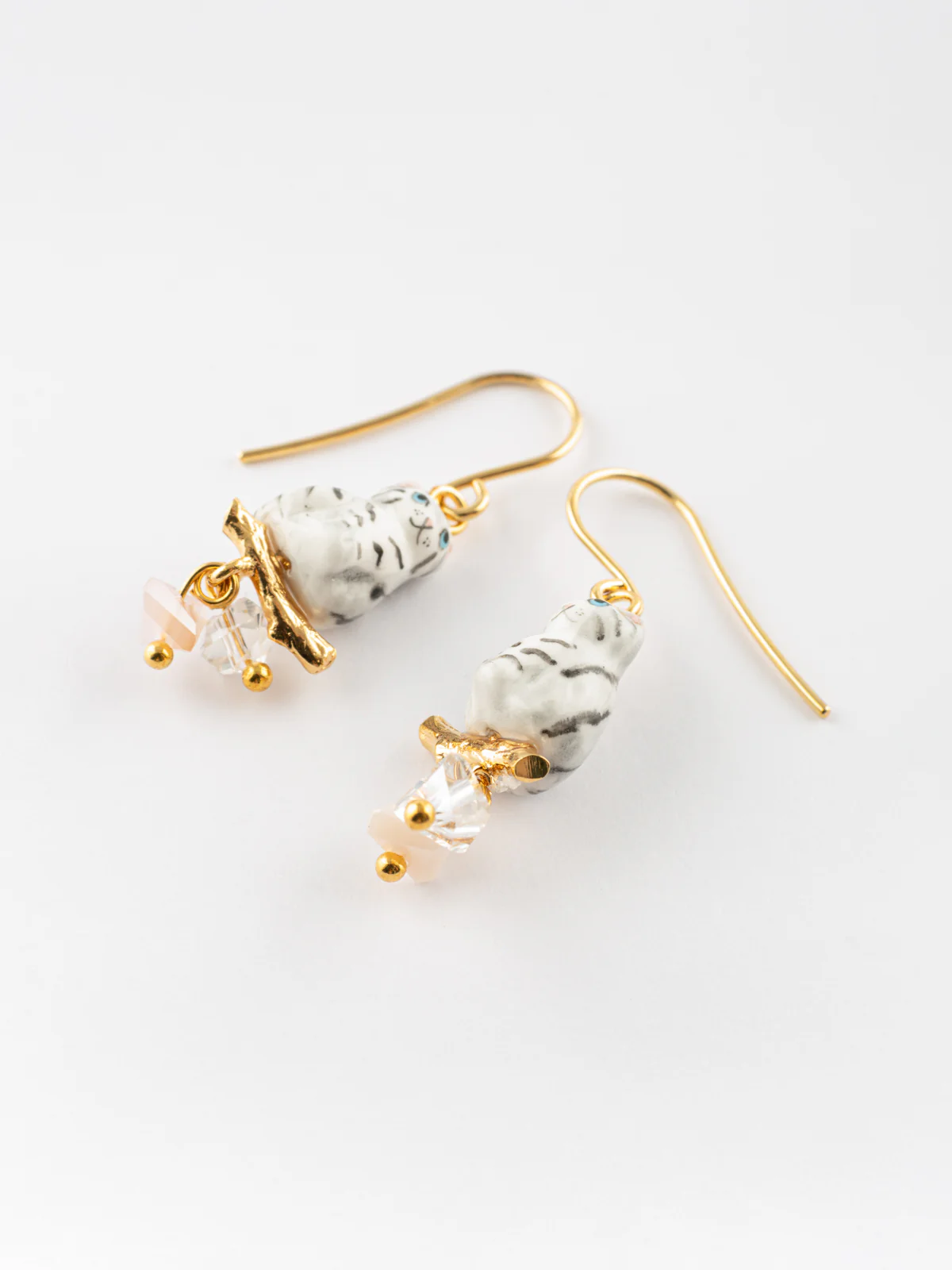 Boucles d'oreilles chaton tabby & perles