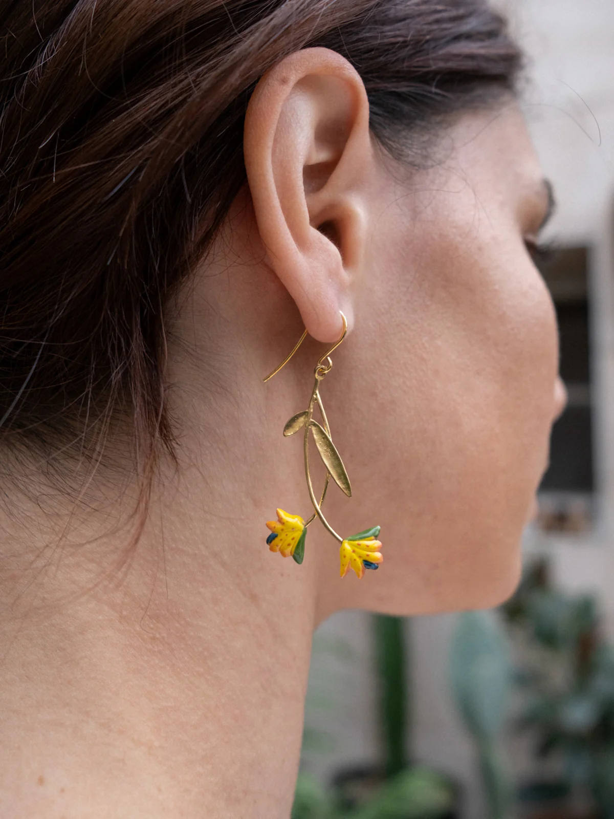 Boucles d'oreilles branche oiseau de paradis - Image 2