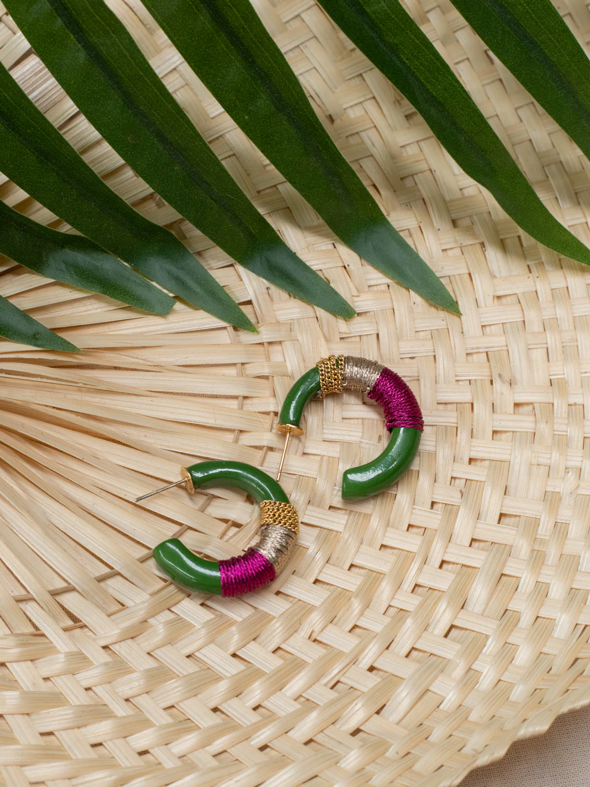Boucles d'oreilles vert ethnique - Image 4