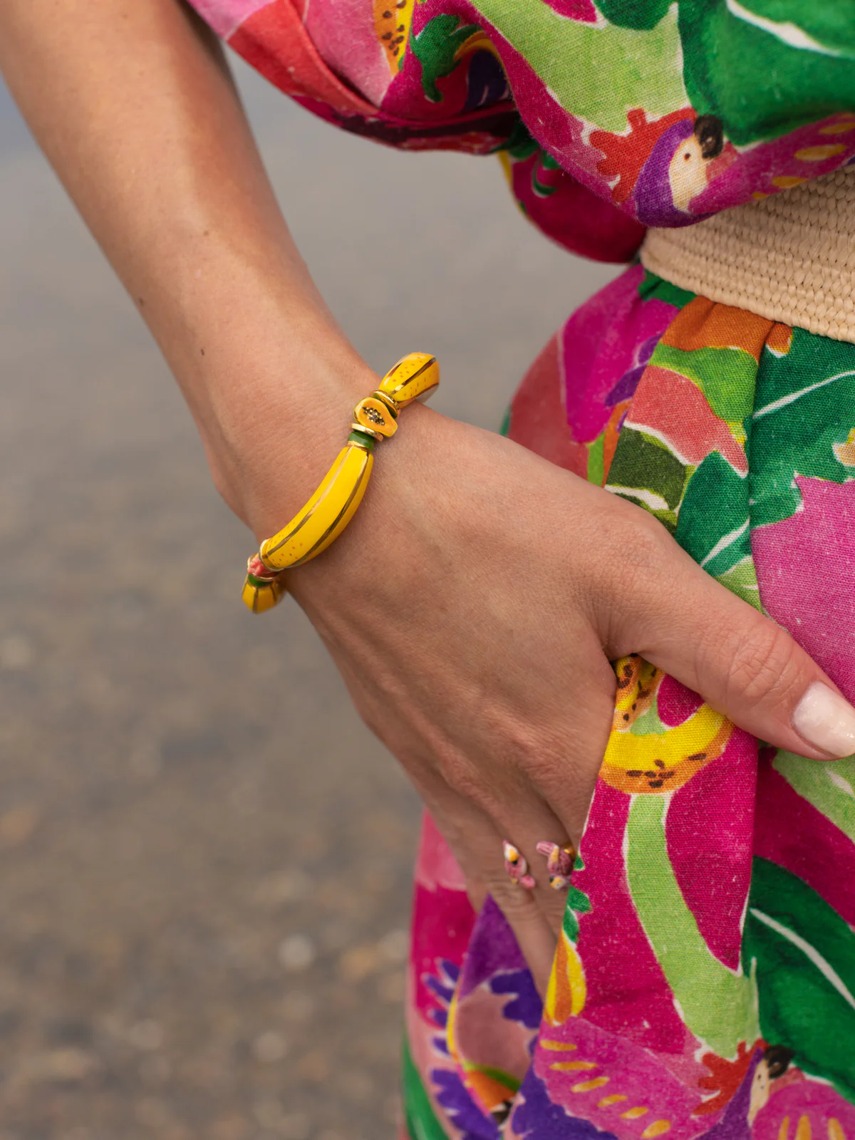 Bracelet fruits et perles bananes jaunes - Image 3