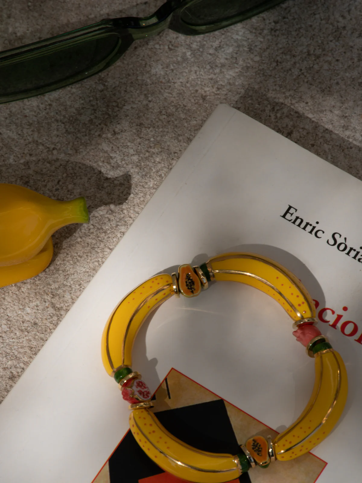 Bracelet fruits et perles bananes jaunes - Image 7