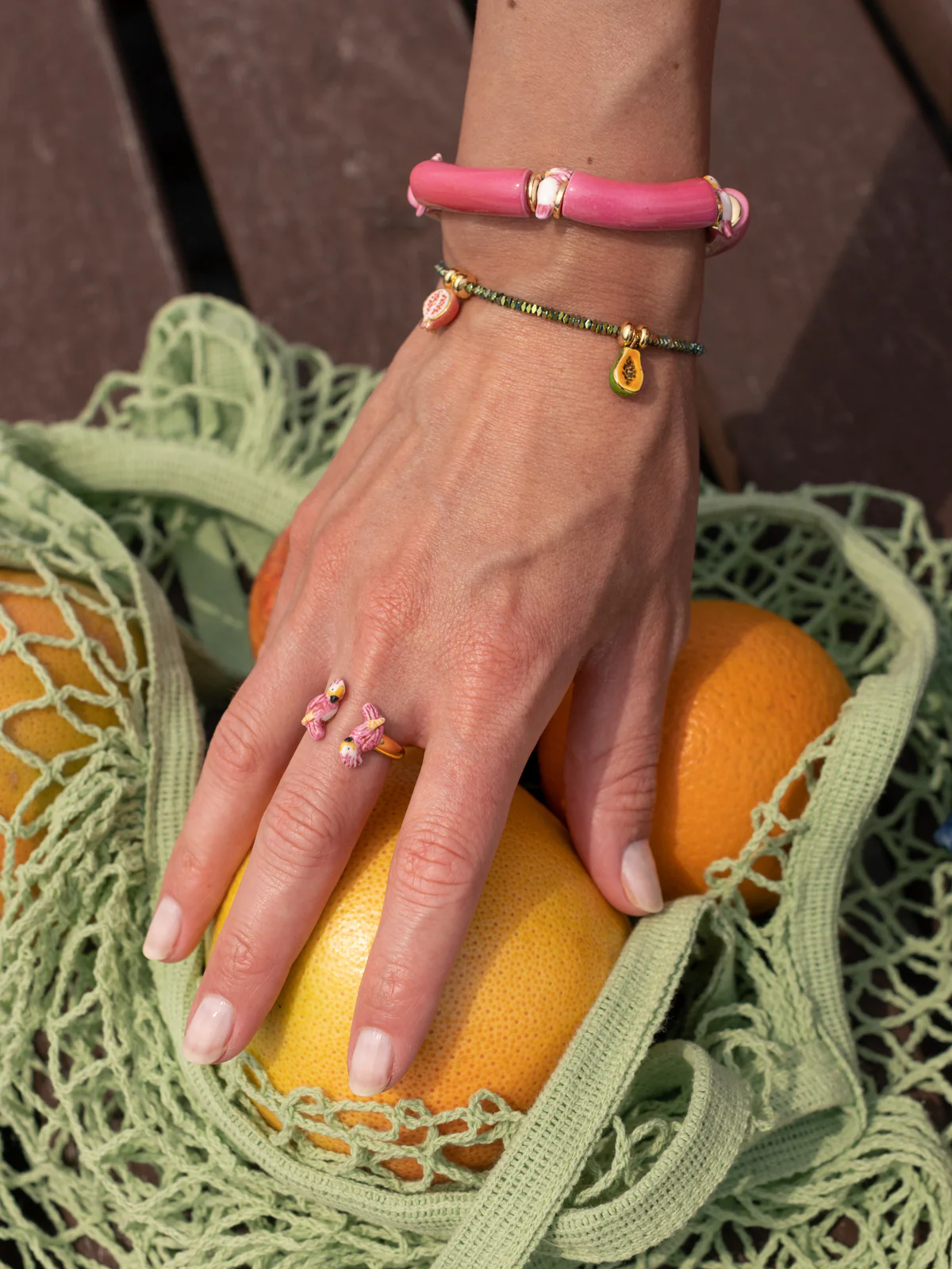 Bracelet perles d'hématite et fruits - Image 3