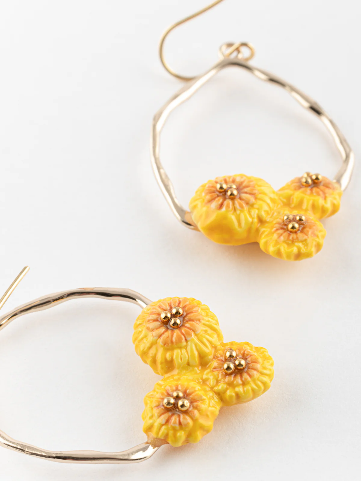Boucles d'oreilles martelées trio de pissenlits - Image 3