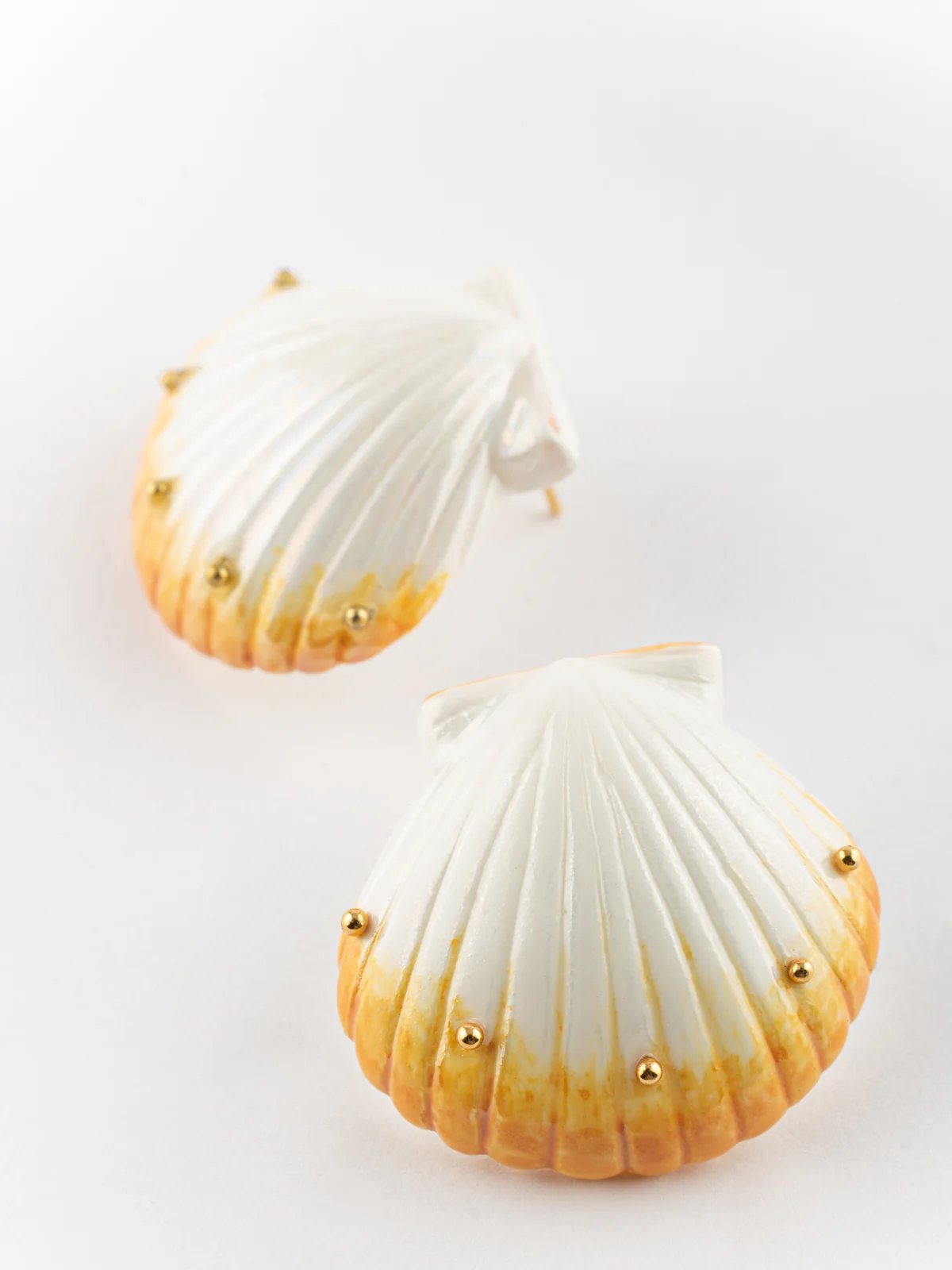 Boucles d'oreilles puces - Coquillage nacré - Image 6