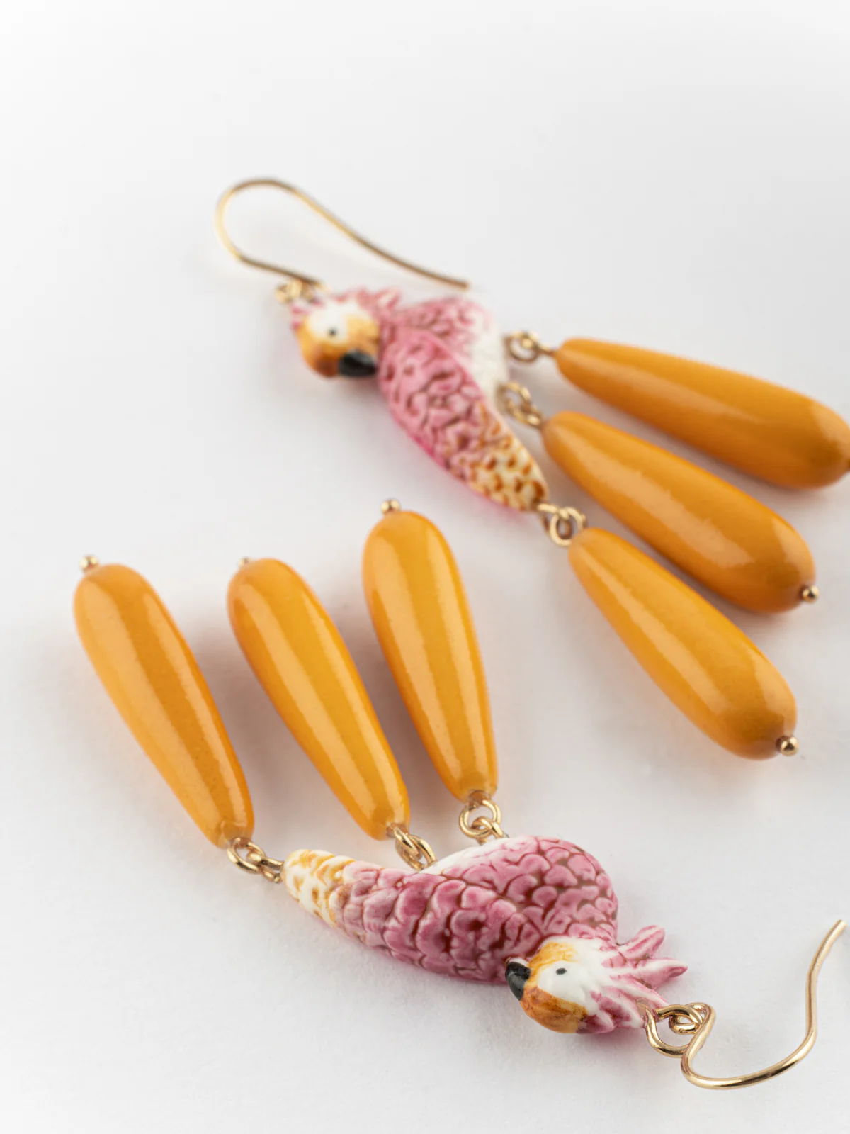 Boucles d'oreilles cacatoès & gouttes - Image 3