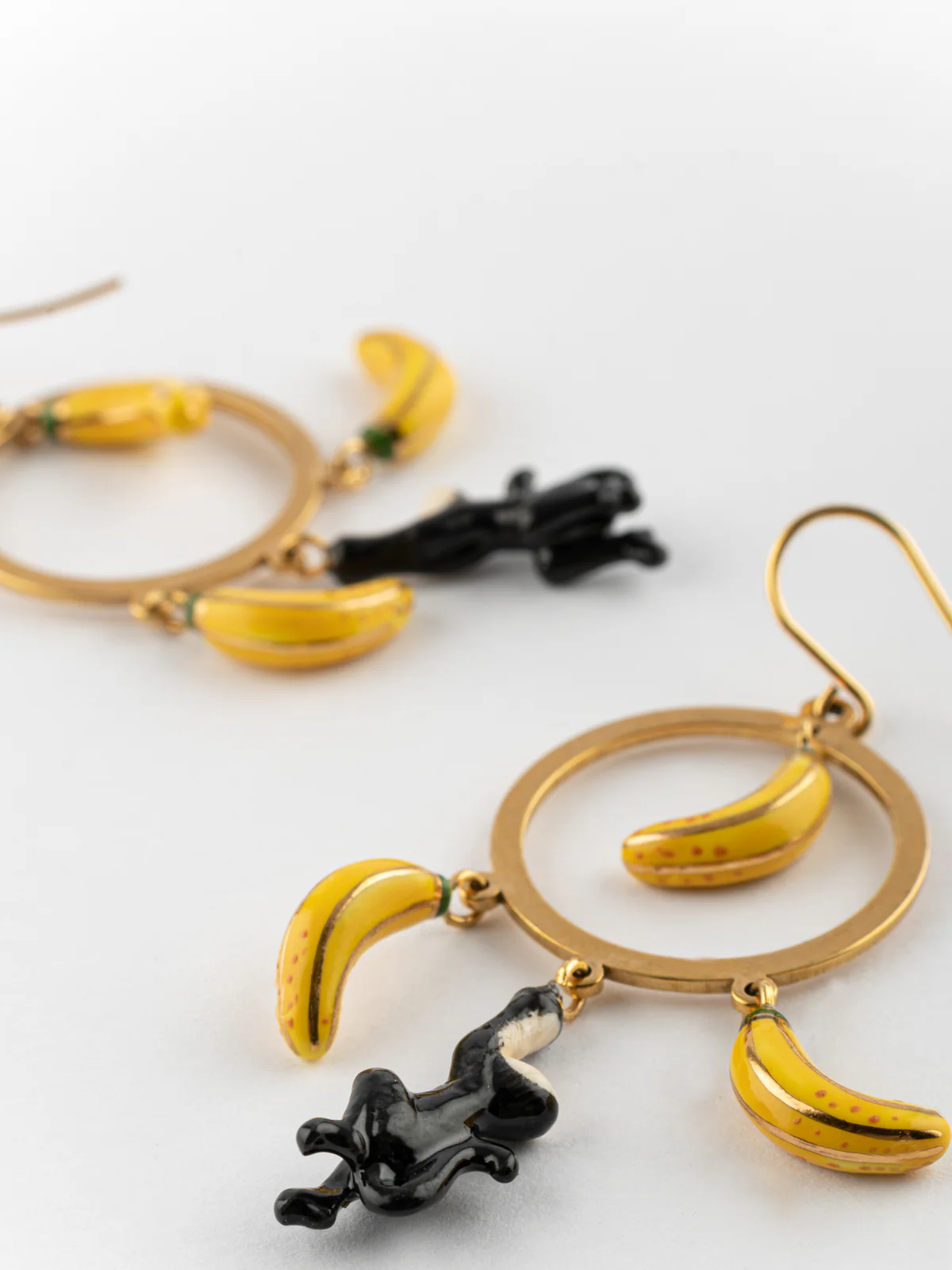 Boucles d'oreilles rondes capucin & bananes - Image 5