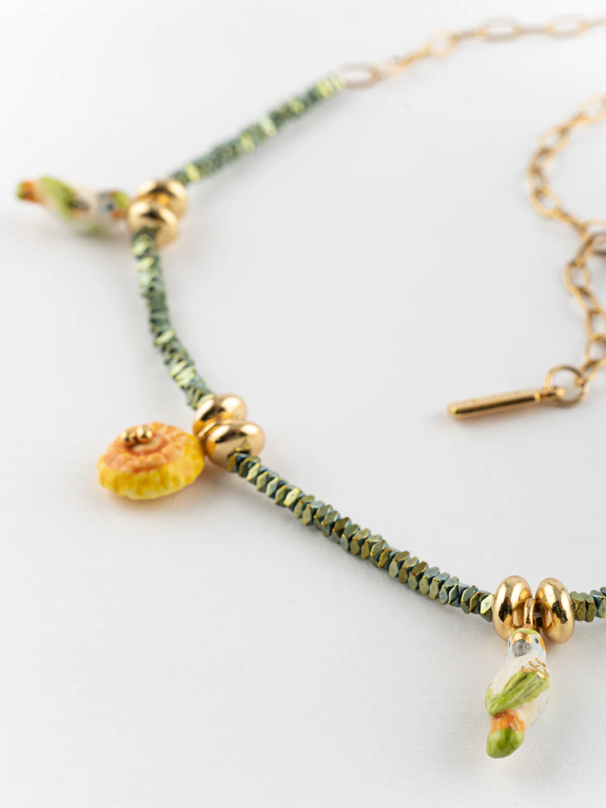 Collier perles d'hématite perruches et pissenlits