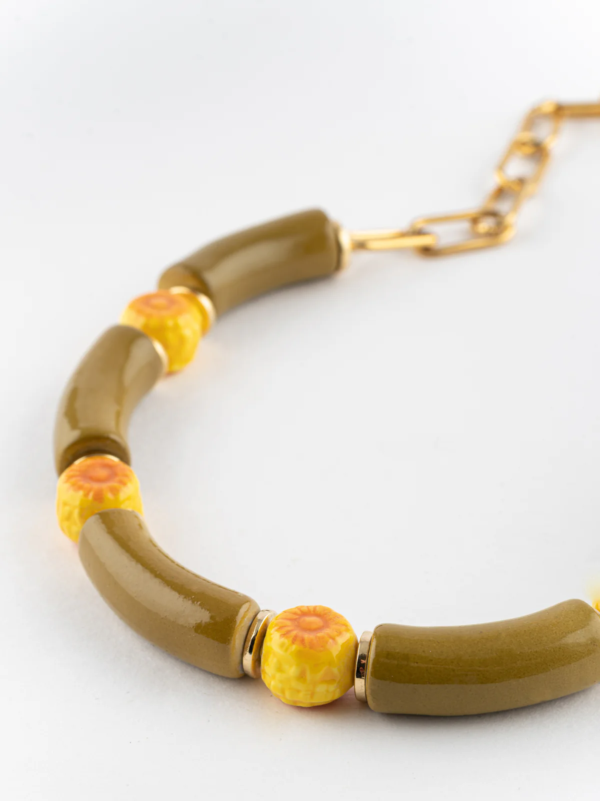 Collier pissenlits & perles vertes - Image 6