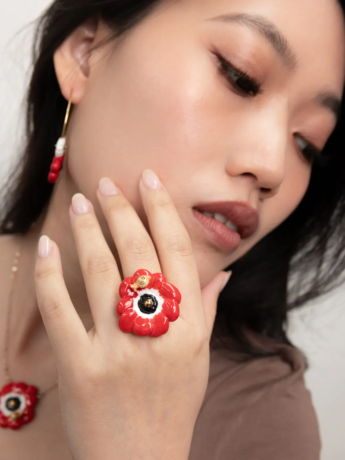 Bague anémone rouge - Image 3
