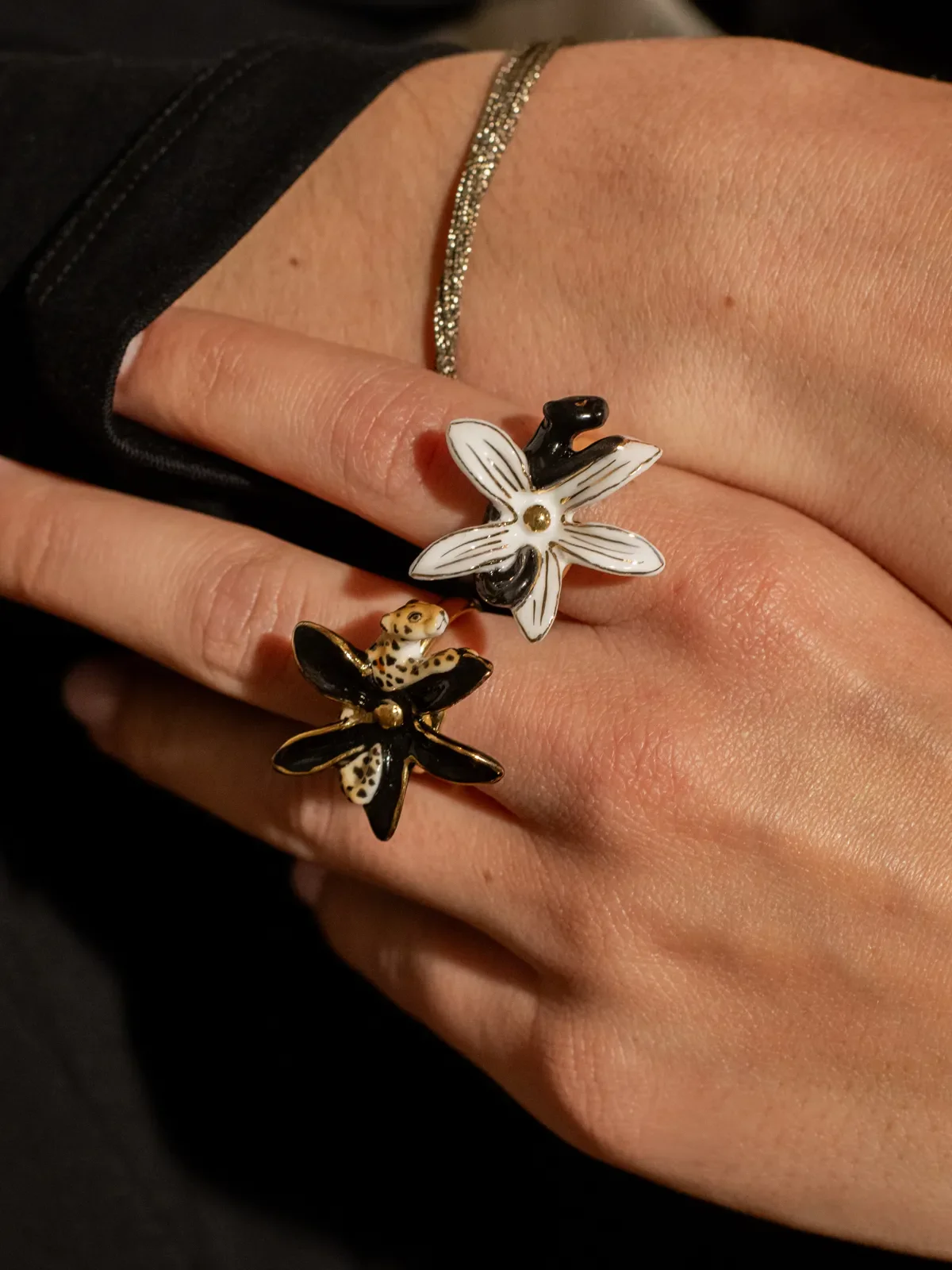 Bague fleur d'Erine et léopard - Image 4