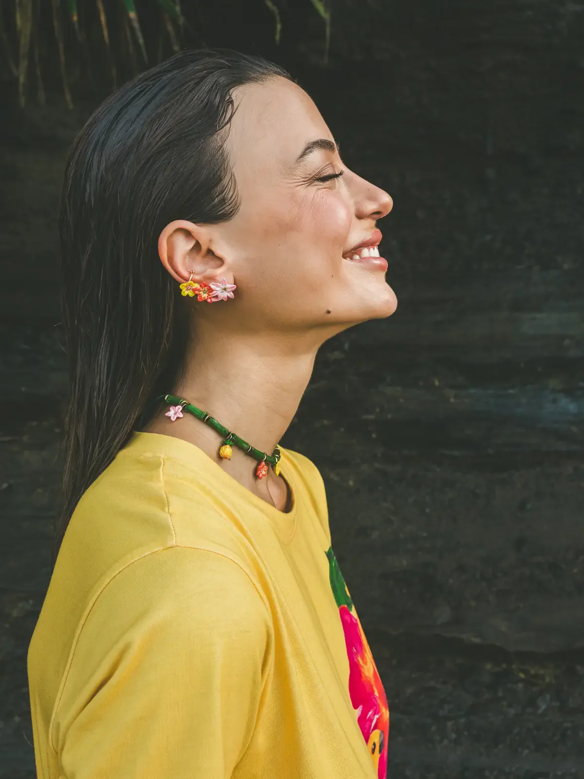Boucles d’oreilles ear cuff fleurs tropicales - Image 2