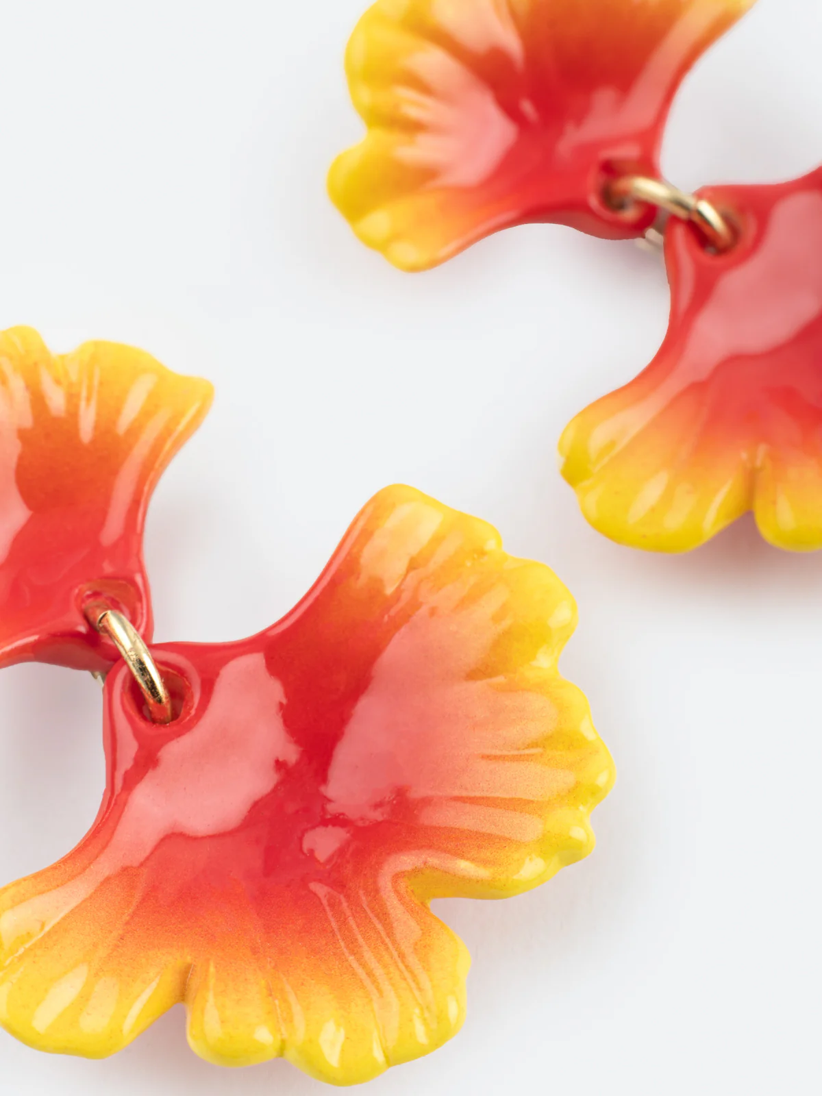 Boucles d’oreilles pendantes feuilles de ginkgo orange - Image 5