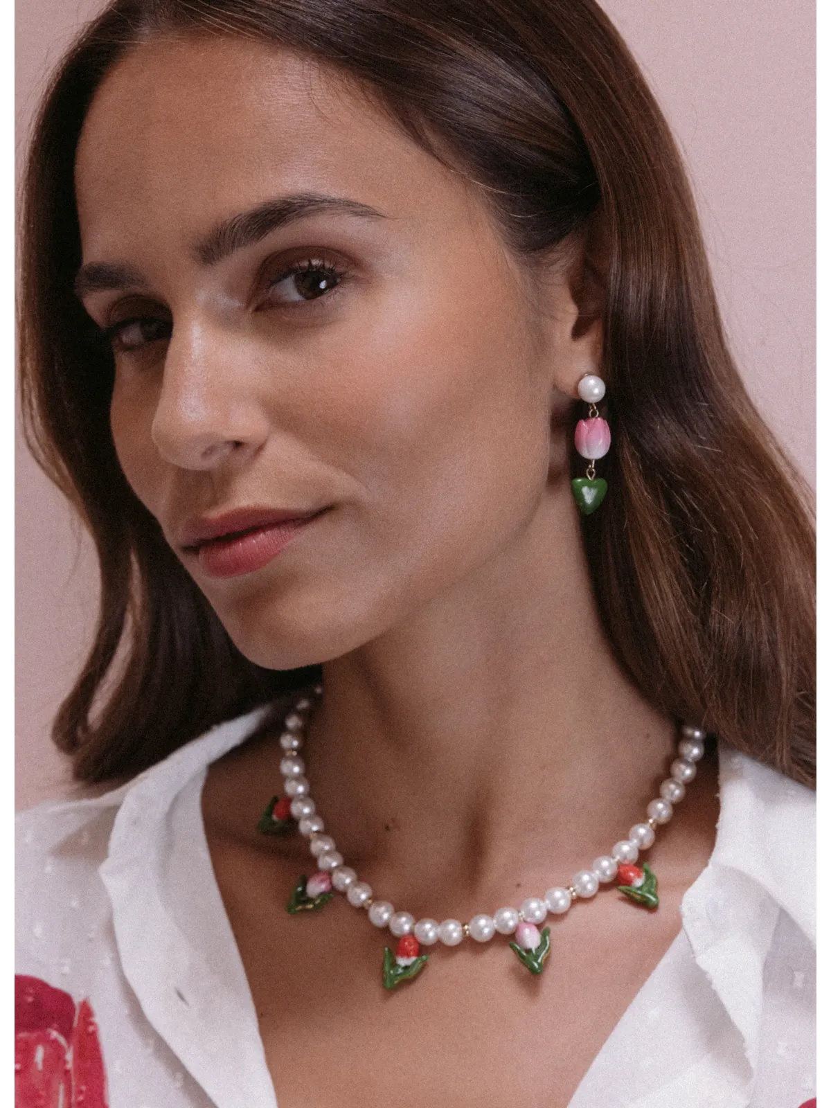 Boucles d’oreilles pendante perle, tulipe et cœur - Image 3
