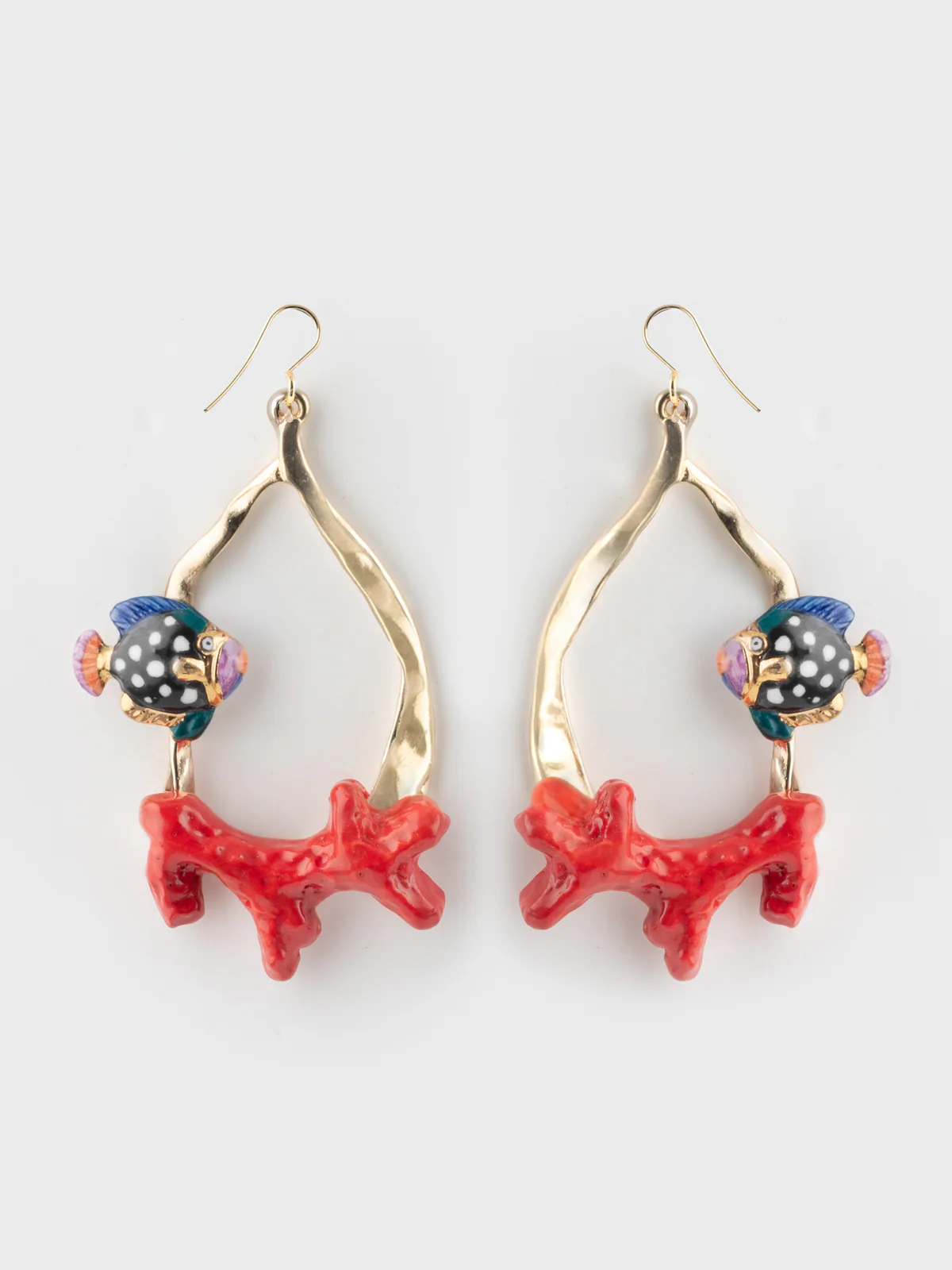 Boucles d'oreilles pendantes corail et poisson