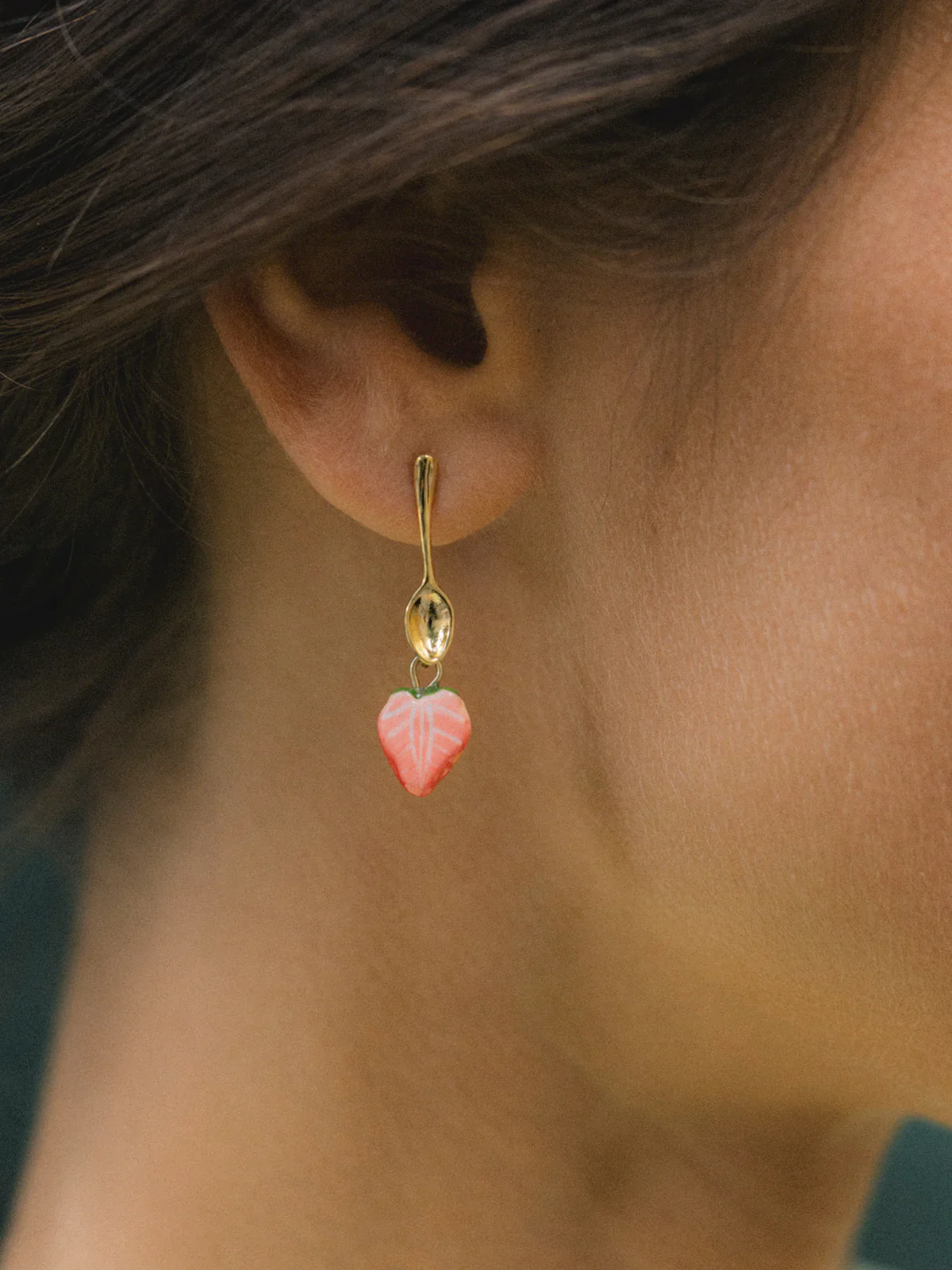 Boucles d'oreilles pendantes cuillère et fraise - Image 2