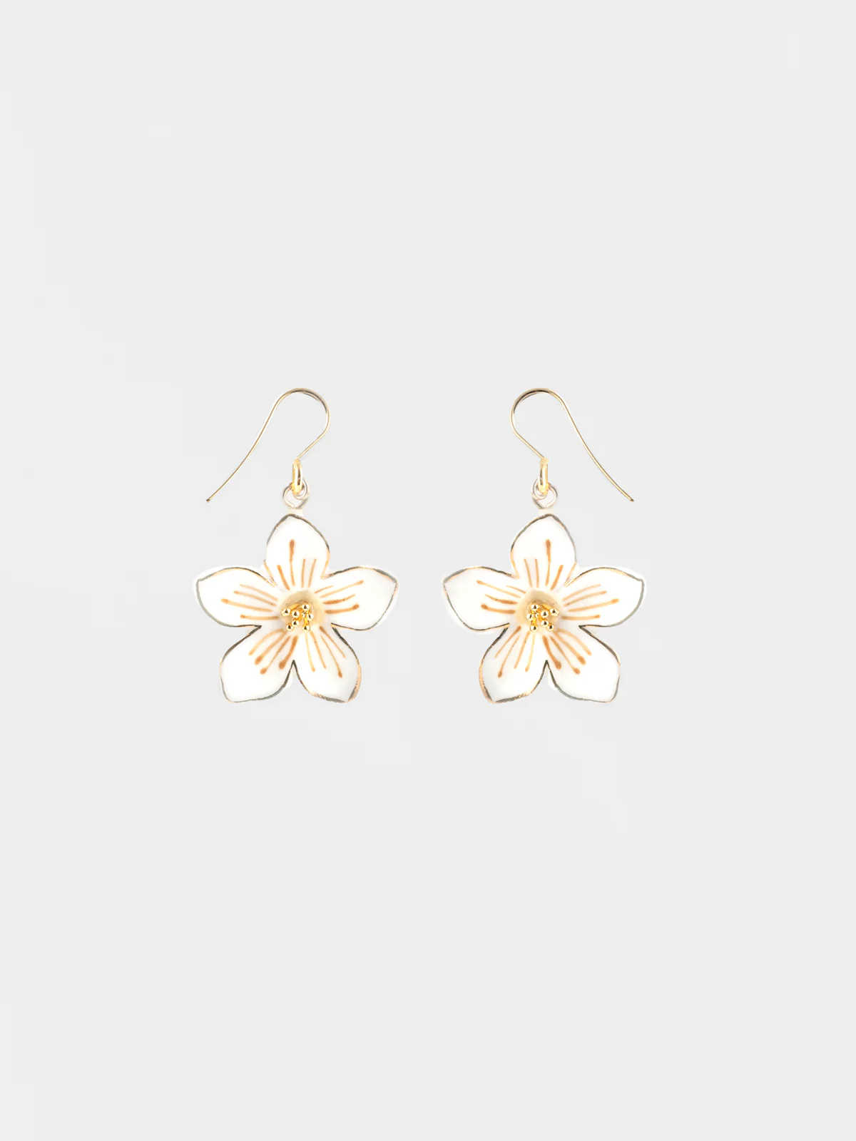 Boucles d'oreilles pendantes fleur blanche - Image 2