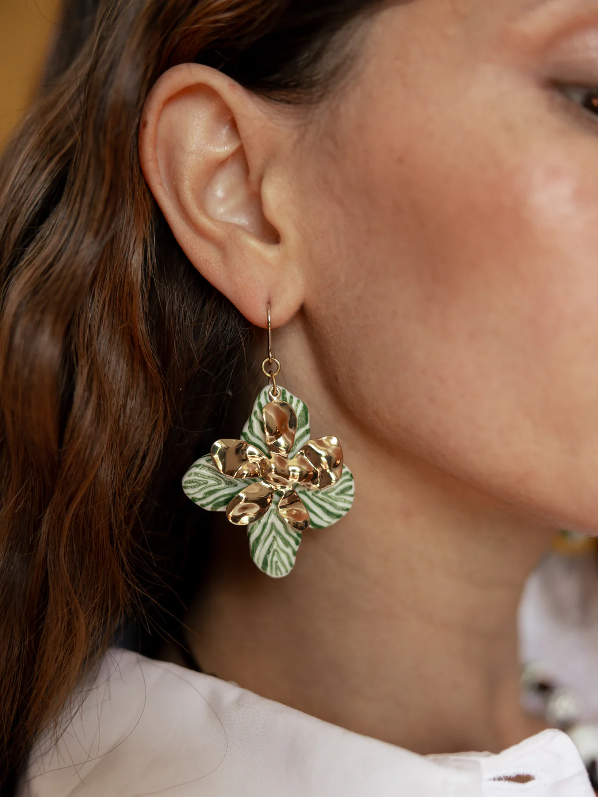 Boucles d'oreilles pendantes pétales zèbre vert - Image 2