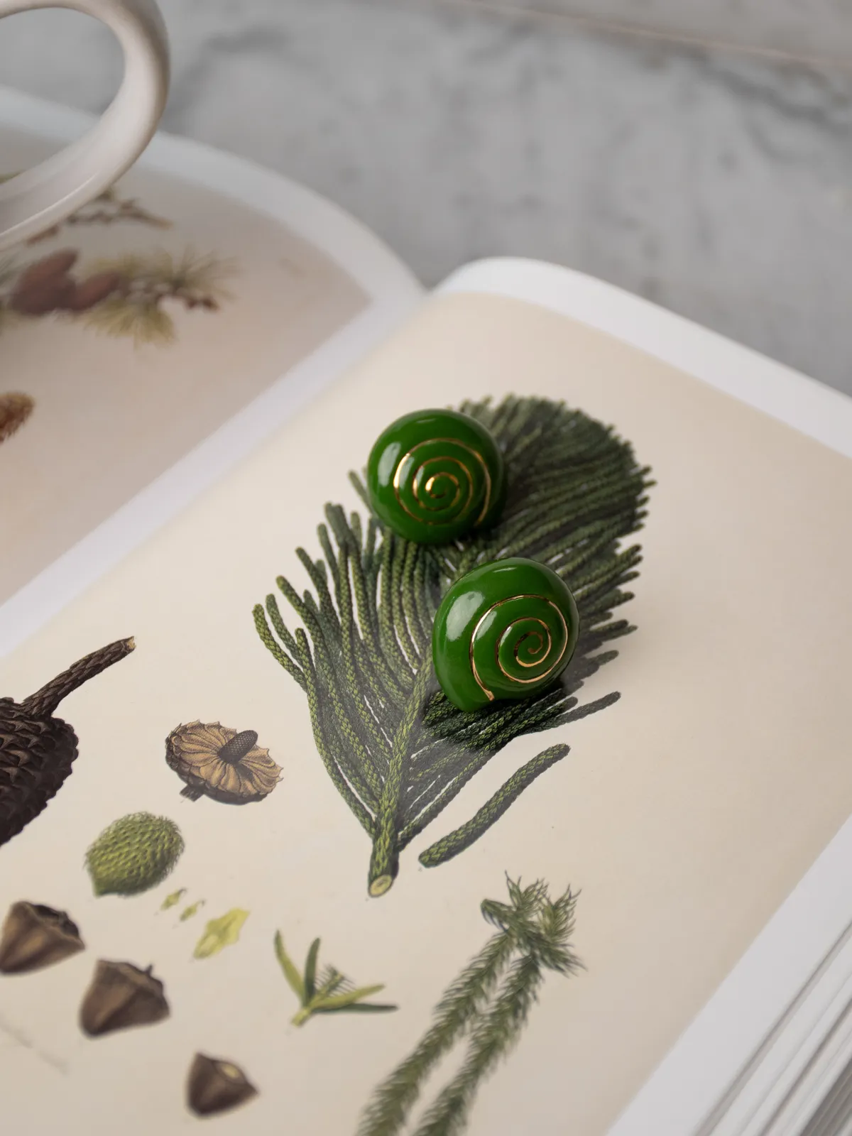 Boucles d'oreilles puces - Escargot vert - Image 4