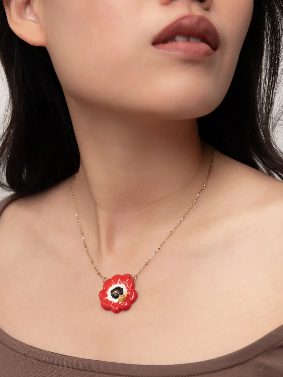 Collier anémone rouge - Image 2