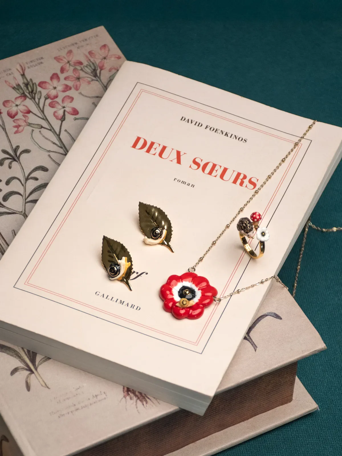 Collier anémone rouge - Image 4