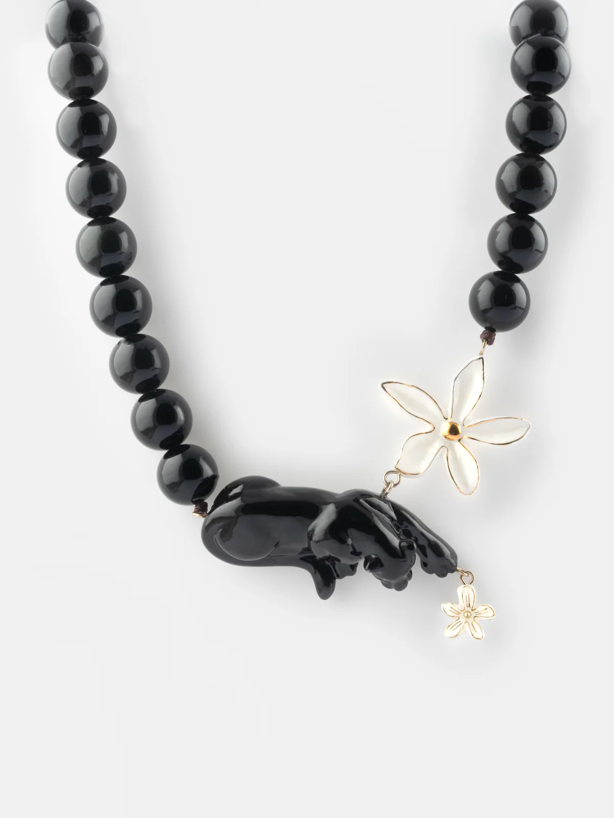 Collier Panthère, fleur et perles - Image 3