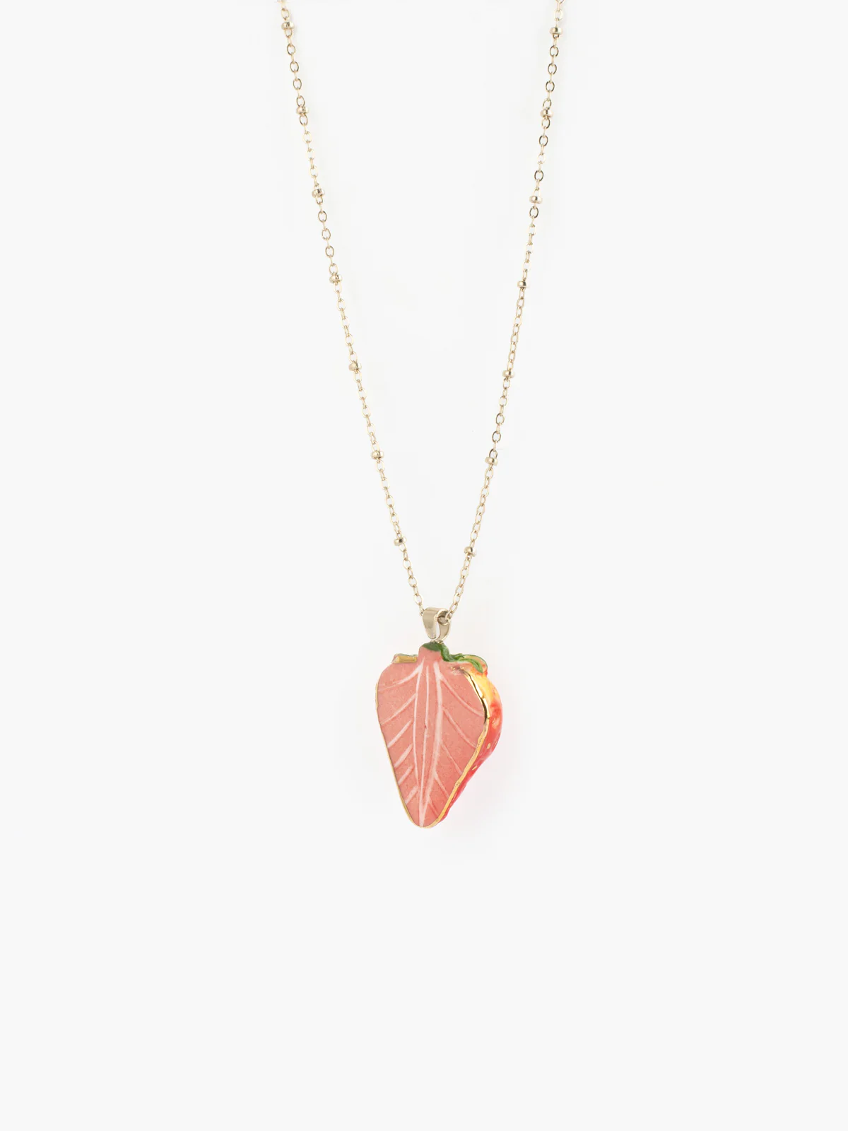 Collier sautoir fraise