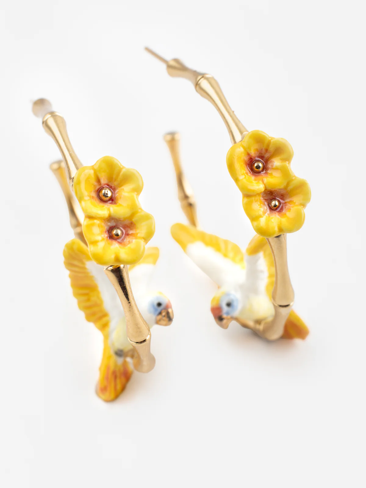 Créoles en bambou perroquet et fleurs - Image 5