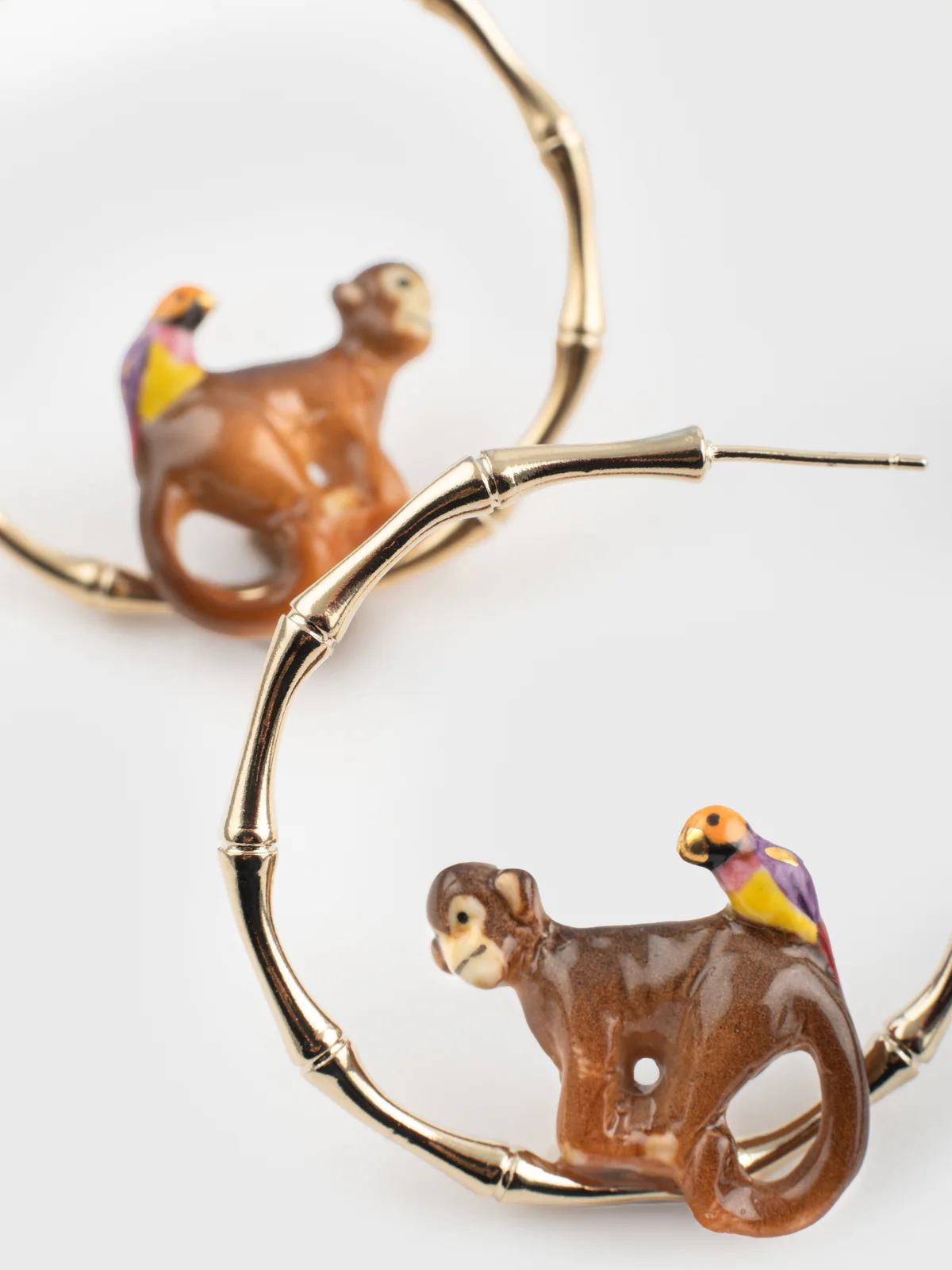 Créoles en bambou singe et oiseau - Image 3